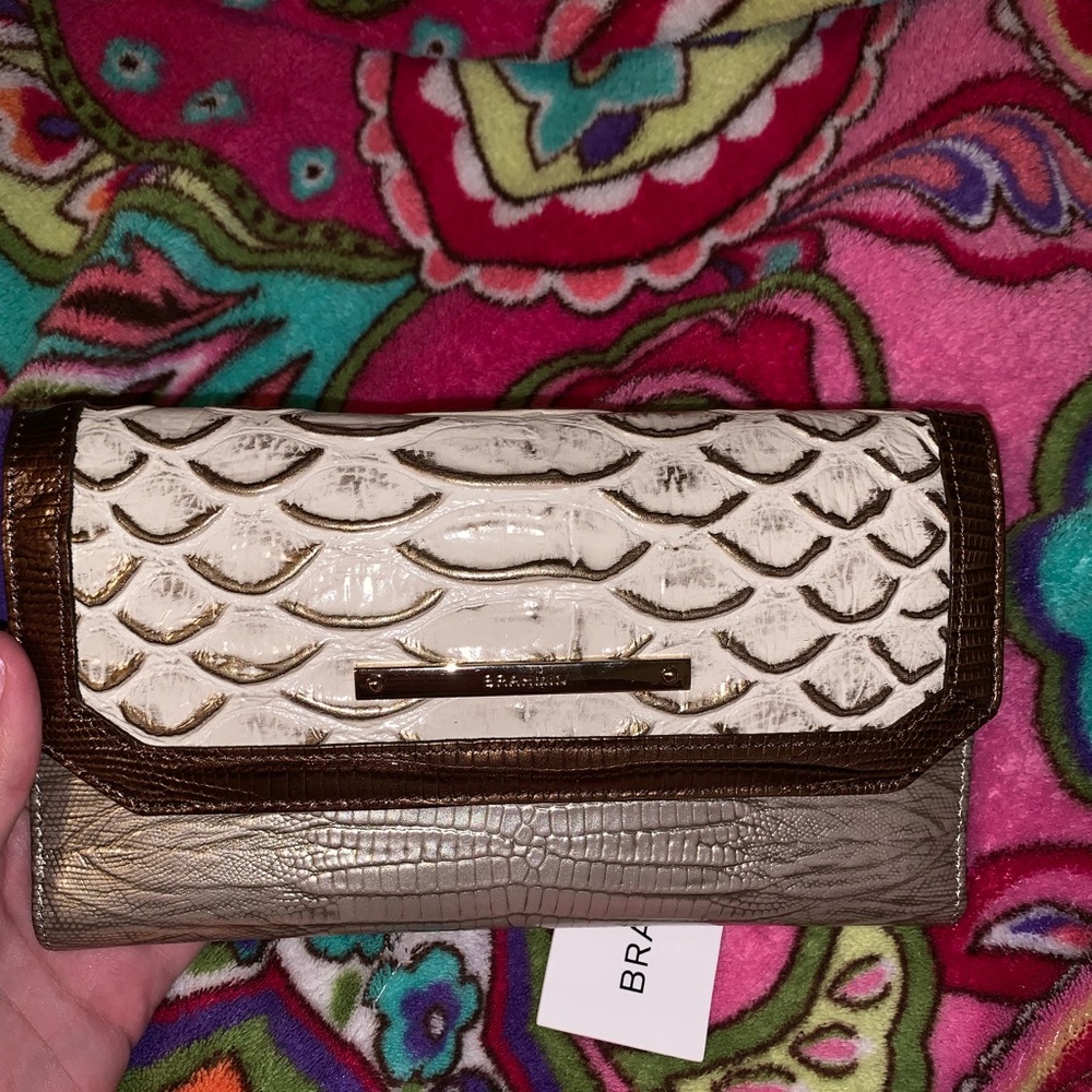 Brahmin wallet